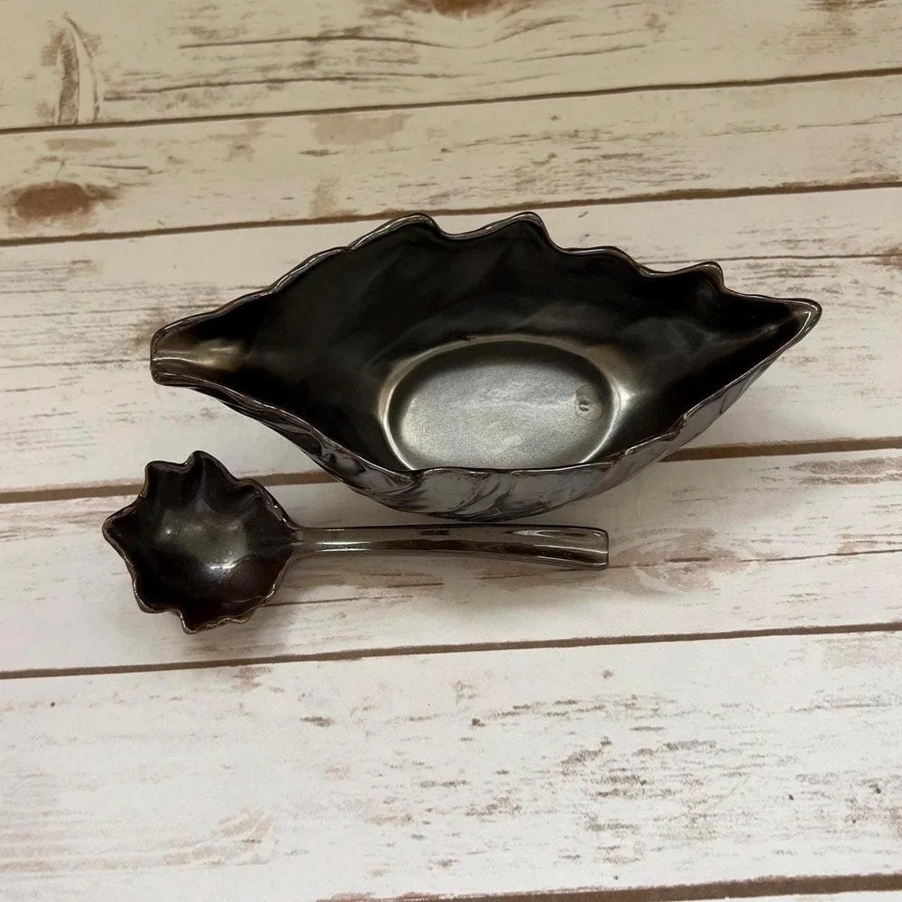 Pottery Barn Gravy Boat‎ with Ladle Bronze Leaf Design Metallic Glaze OS